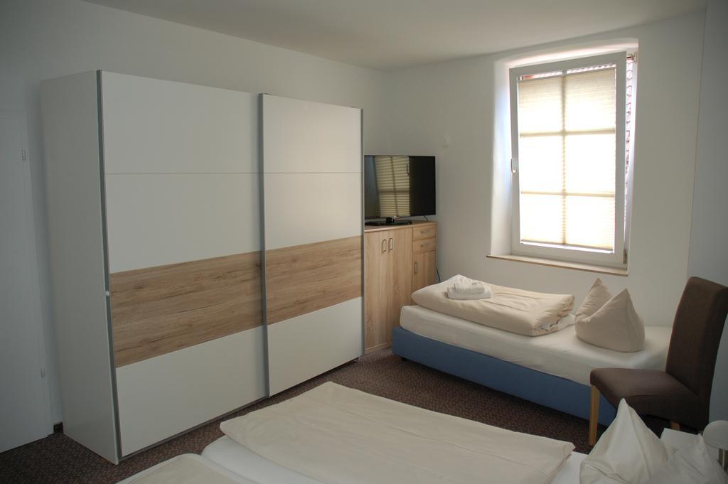 Hotel Kurfuerst Garni Germersheim Extérieur photo